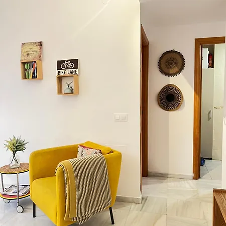 Apartamento Olga's Dos Y Parking Málaga